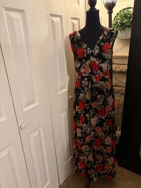 Disney Floral Maxi Dress - Black and Red